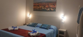 Debora Holiday House